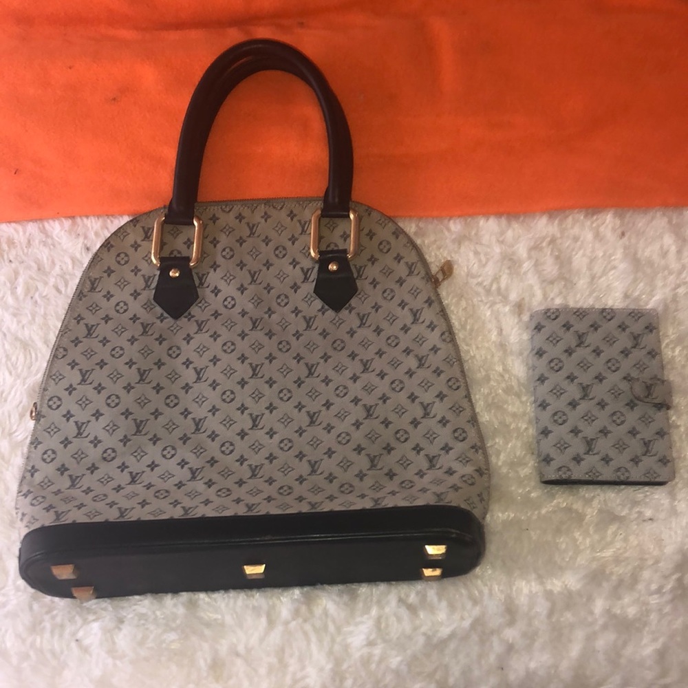 Vintage Louis Vuitton bag 💯 Authentic